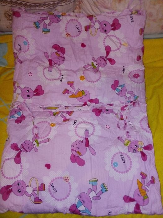 Продам! Красивые бортики в детский манеж