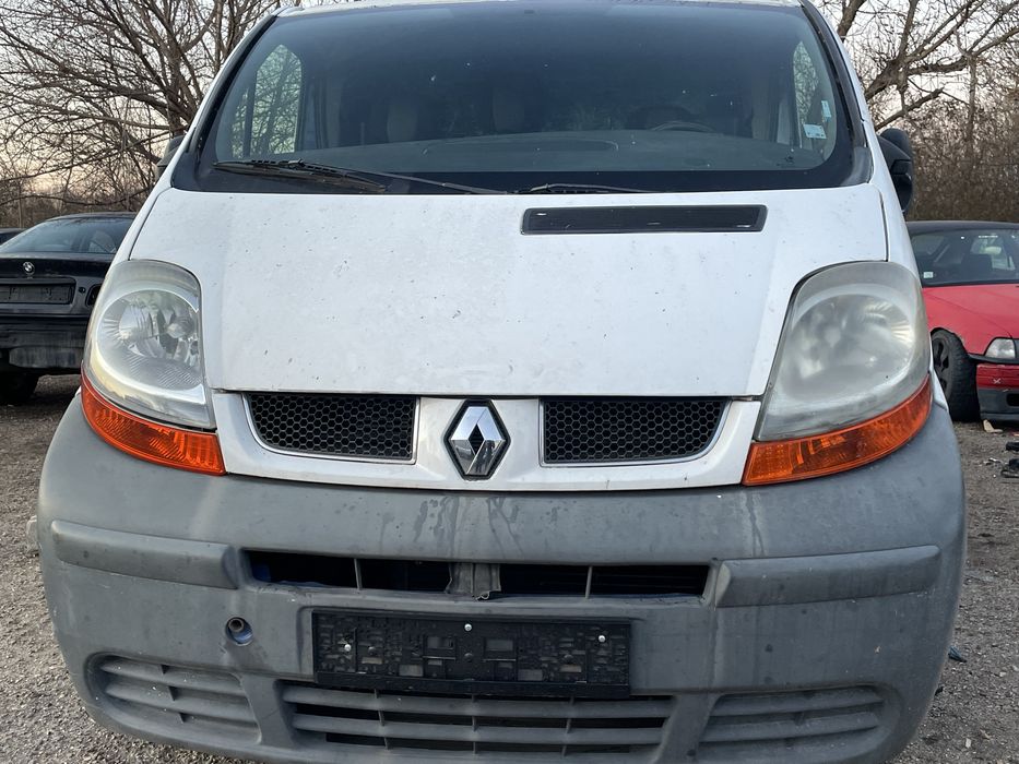 Renault trafic 1.9 dci 100 НА ЧАСТИ