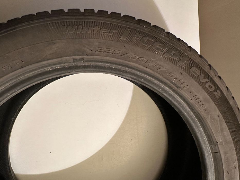 Зимни гуми HANKOOK WINTER I*CEPT EVO 2 225/50/17 94H