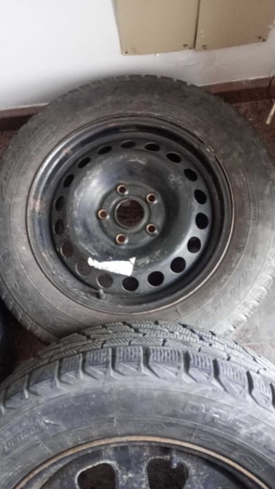 VAND 4 roti aliaj 16 INCH  cu anvelope de vara si bonus 1 rezerva otel