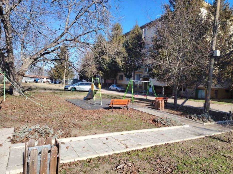 Продава се Тристаен апартамент в с. Каменец, Област Плевен - 60 кв.м за 149 €/кв.м - Снимка #11