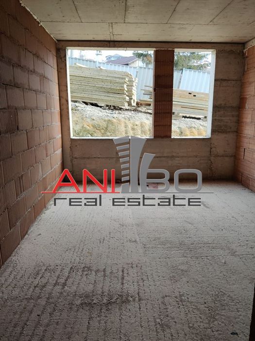 Продава се Четиристаен апартамент в Варна, Бриз - 153 кв.м за 2099 €/кв.м - Снимка #3