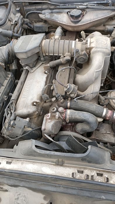 Запчасти на БМВ Е34 двигатель М50, М30, 520