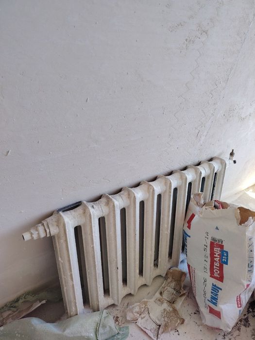 Chugun Radiator sotiladi