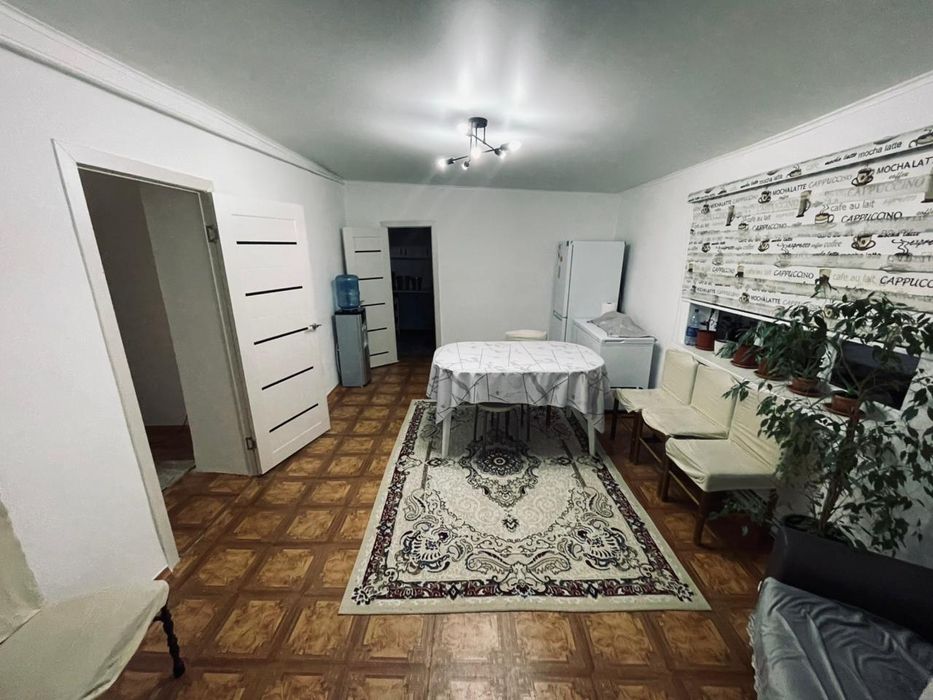 Қазақ уй сатылады.