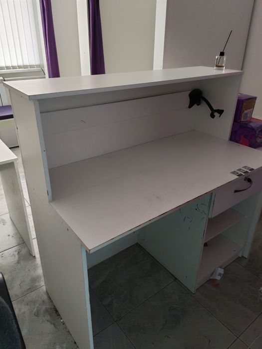 Примерочные кабинки