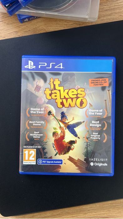 Sony PlayStation 4 Slim ps4 s