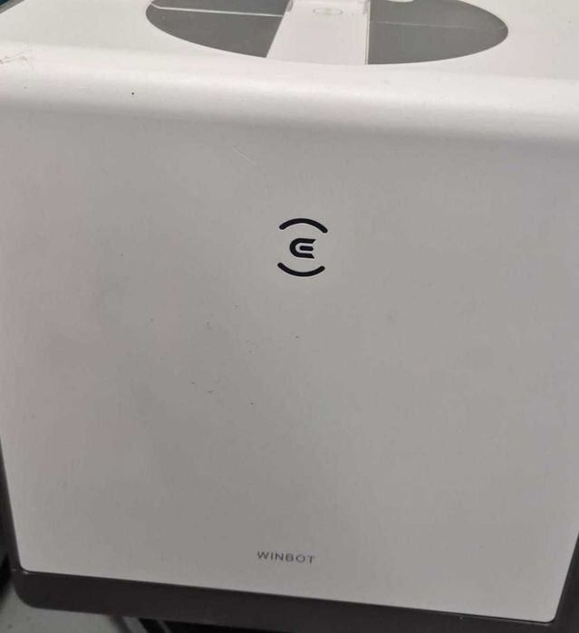 ECOVACS WINBOT W2 OMNI – robot inteligent pentru curatarea geamurilor