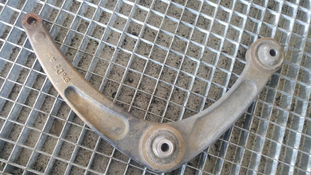 Brat bascula dreapta 1.6 hdi citroen c4