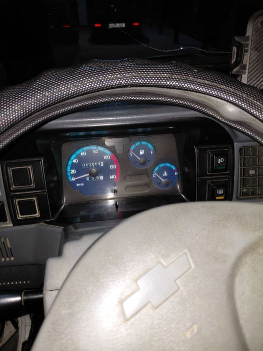 Damas sroshni sotiladi