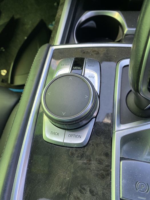 Controler navigație BMW Seria 7 G11