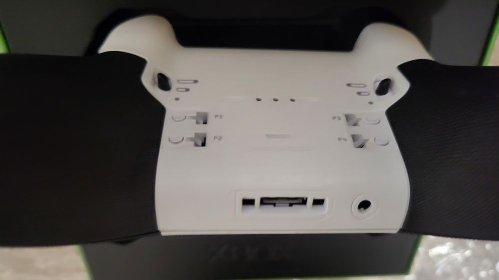 Нов Контролер Microsoft-Xbox Elite Controller Series 2 Core Бял