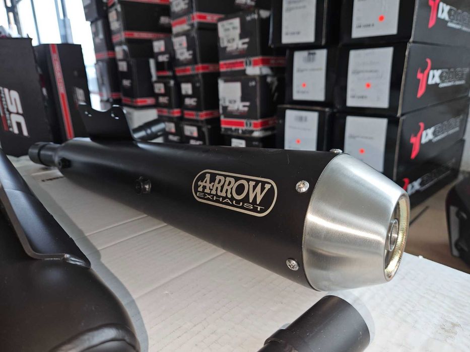 Оригинална генерация Arrow за Kawasaki W800 2020г.