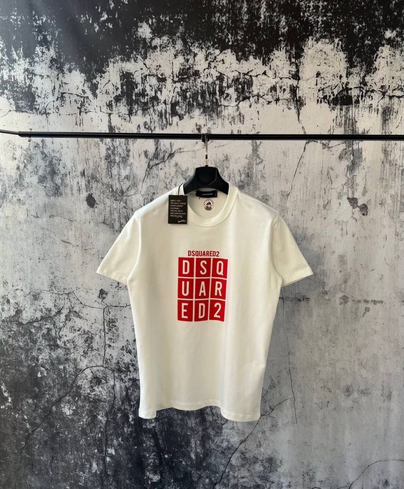 Tricouri DSQUARED2 noi cu eticheta