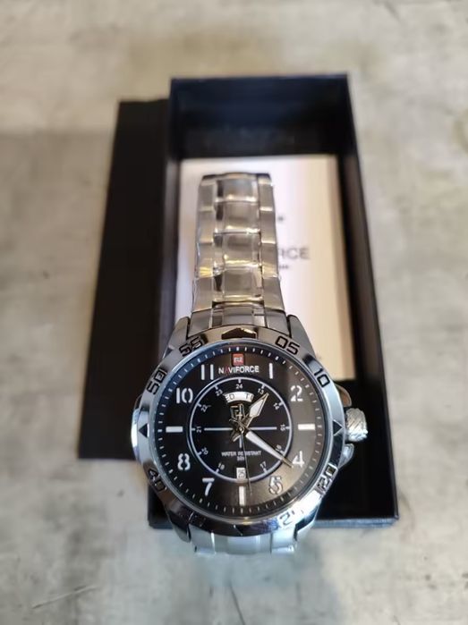 Мъжки часовник NAVIFORCE