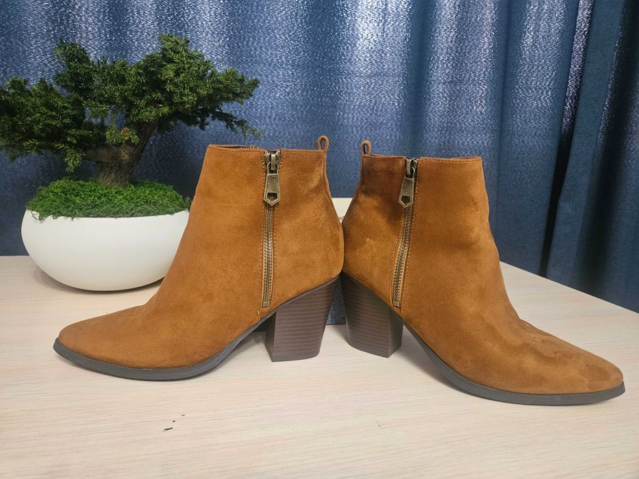 Продам полусапожки весна - осень 38р