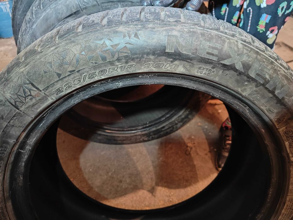 Автомобилни Гуми NEXEN 225 50 18 зимни