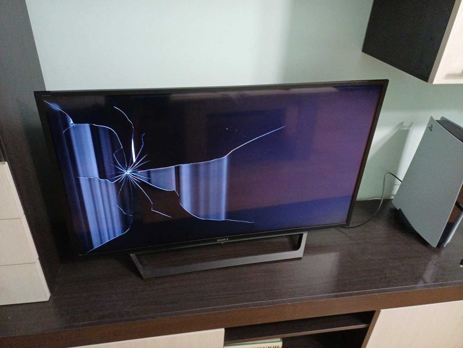 Телевизор Sony KDL - 40wd650 на части