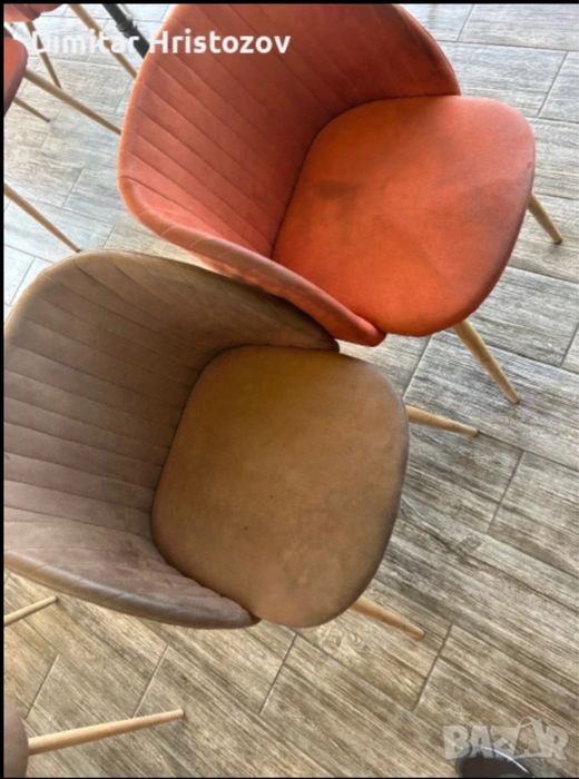 Продавам столове 88бр