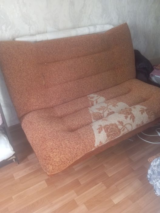 Диван и 2 кресла