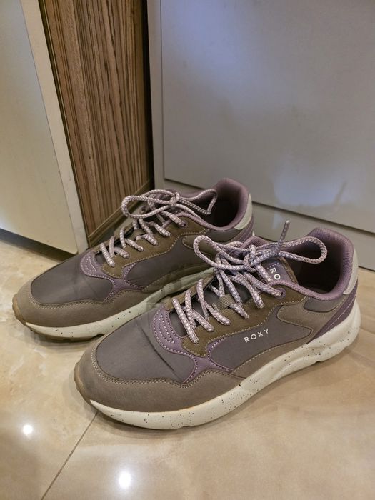 Дамски маратонки Roxy 41