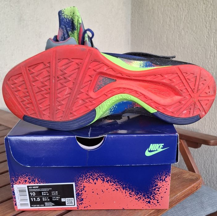 Баскетболни обувки NIKE KD 4 'NERF'
CONCORD/BRIGHT CRIMSON
