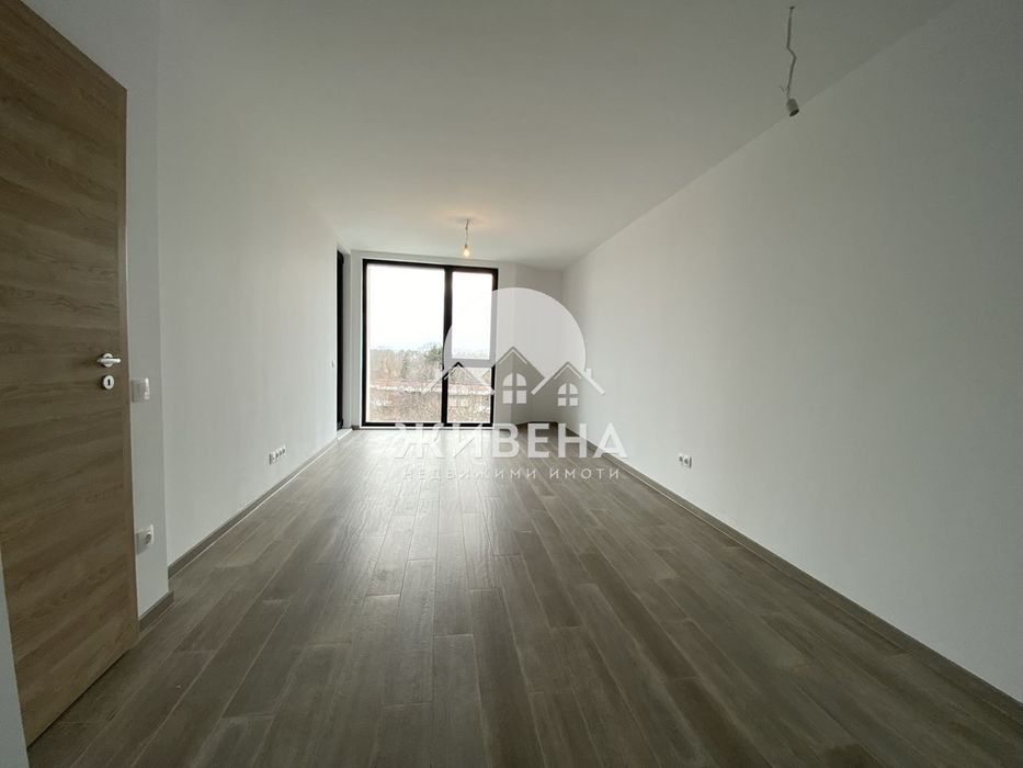 Продава се Двустаен апартамент в к.к. Св.Св. Константин и Елена - 72 кв.м за 3815 €/кв.м - Снимка #2