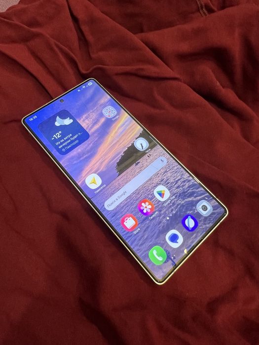 Продам Samsung s25 ultra (512гб)