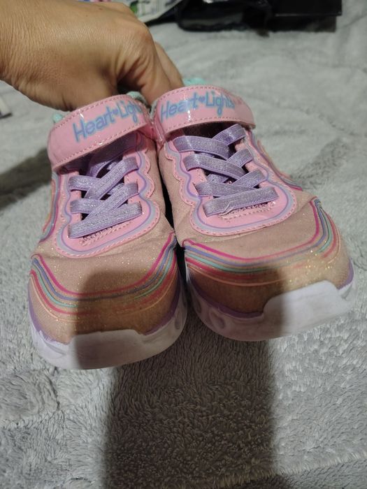 Маратонки  Nike плюс подарък