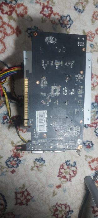 Продам видеокарту gtx 650 2gb