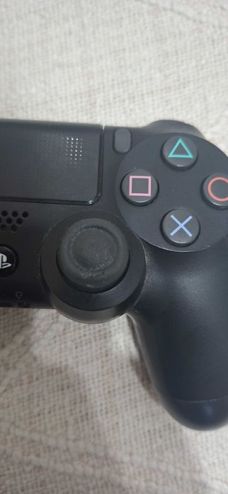 Ps 4 slim numai bun de jucat