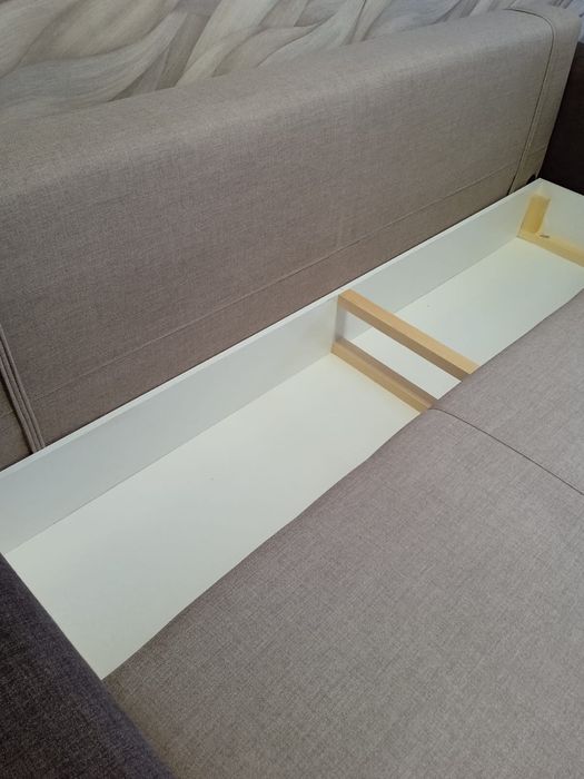 Продам диван в хорошем состоянии