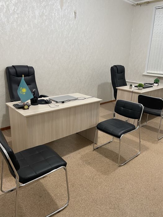 Офисная мебель комплект