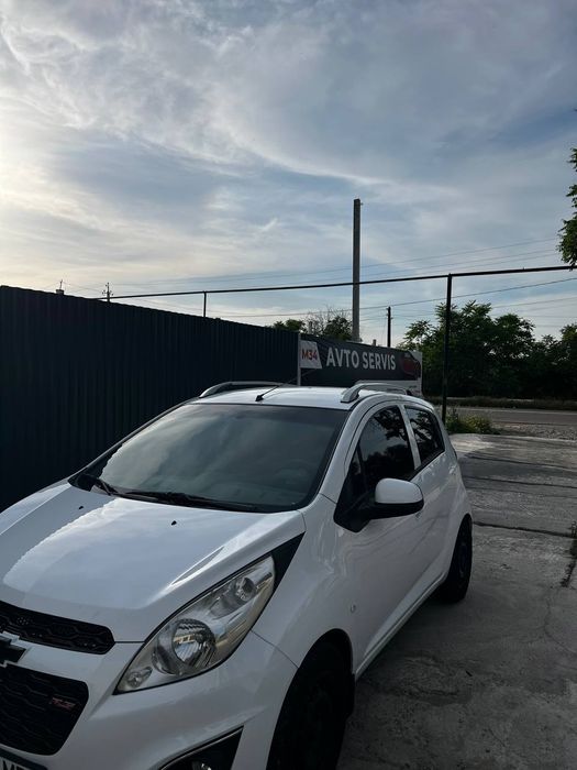 Chevrolet Spark 2017 — 3