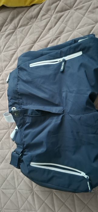 Pantaloni de schii marimea 174