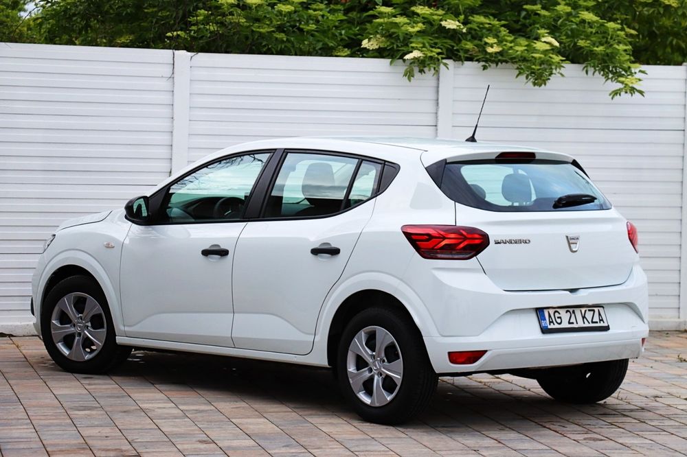 Dacia  Sandero  1.0 Sce vand/inchiriez pentru bolt uber