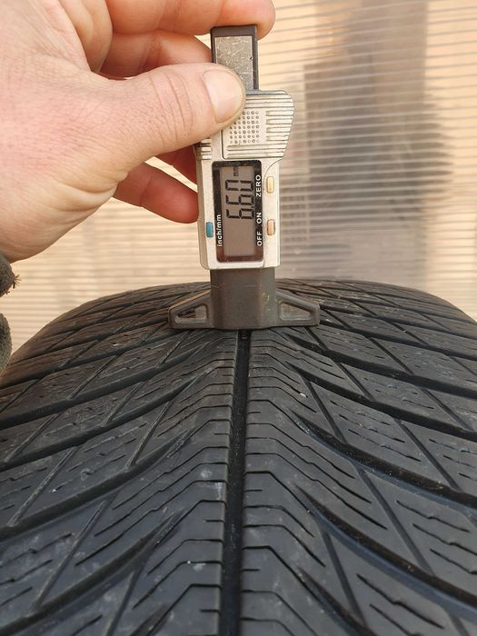 235 55 19,2buc M+S,MICHELIN PILOT ALPIN5,SUV,5mm