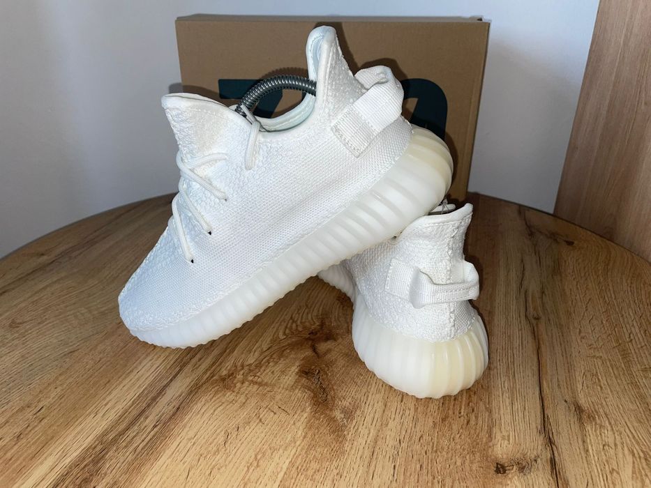 Încălțăminte ADIDAS Yezzy Boost 350 nr 41,5 și 42