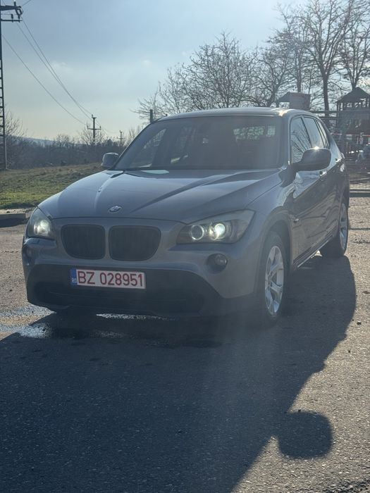 BMW X1 sDRIVE 2.0 diesel 177cp, automat, trapa, clima, scaune incalzit