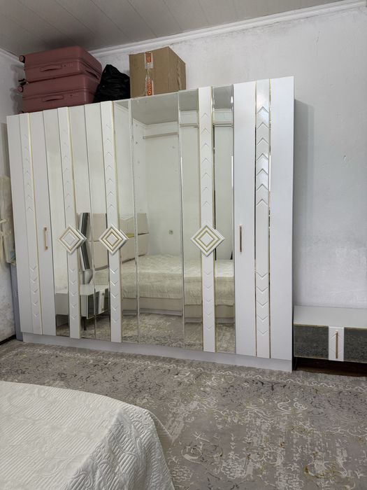 Б/у Спальный гарнитур