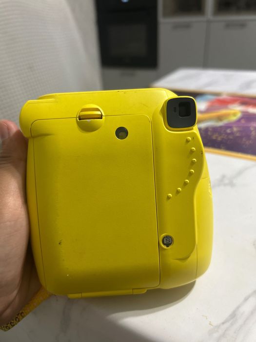 Fujifilm Instax Mini 9 (желтый)