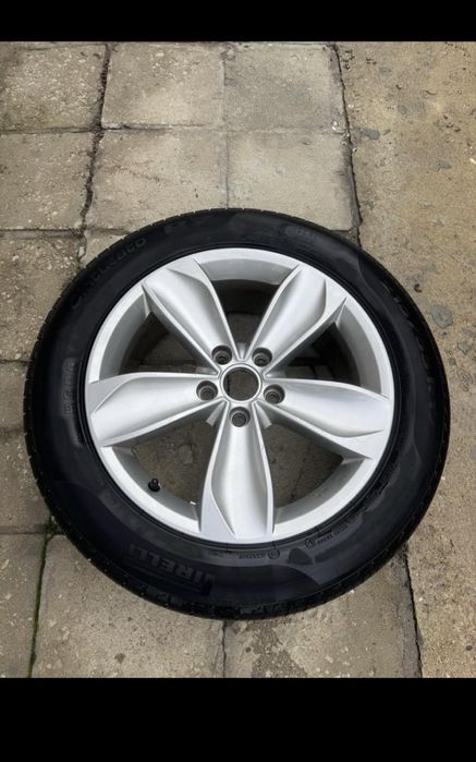 Джанти vw 17ки с гуми
