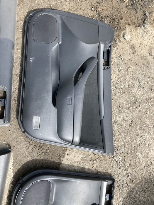 Кори за вратите за Toyota Avensis T25