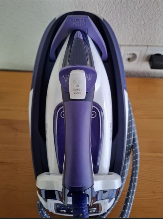 Парогенераторна ютия Tefal Pro X-Pert Plus GV8977,2400W,1.6л,7,2BAR