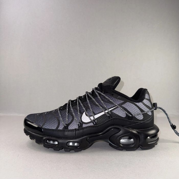 Nike Air Max Plus TN "Utility Black Grey" - НОВА НАЛИЧНОСТ!