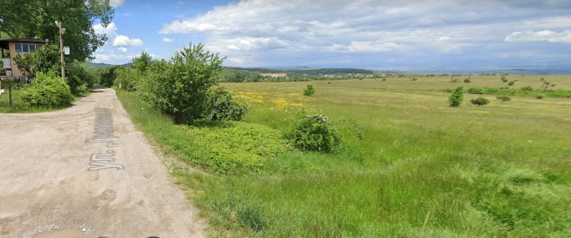 Продава се Парцел в Банкя - 1900 кв.м за 40 €/кв.м - Снимка #1