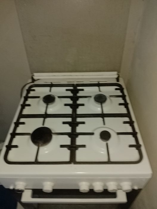 Срочно! Плита с духовкой