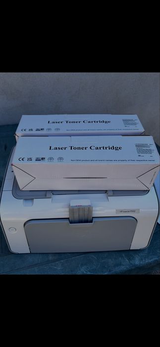 Imprimanta HP P1102 + 2 tonere noi cadou