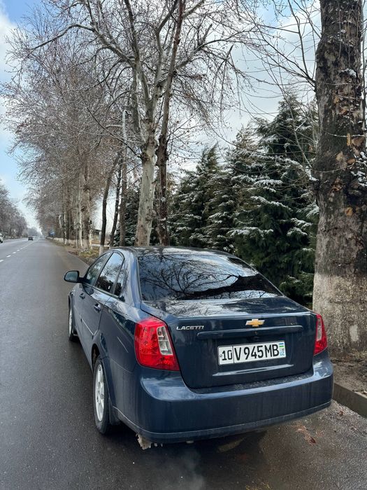 Gentra 2023 bez luk srochni sotiladi