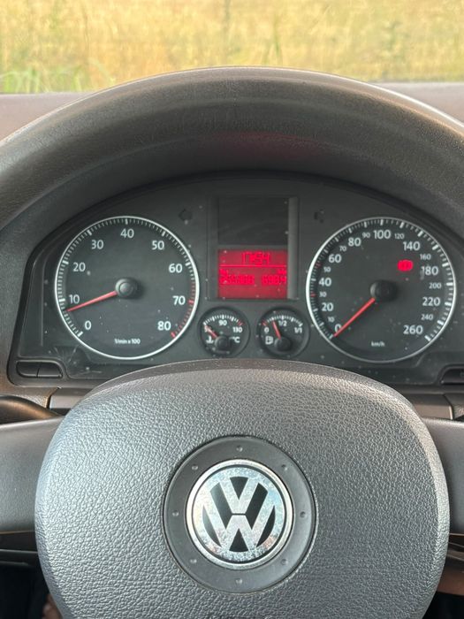 VOLKSWAGEN Golf 2004 — imagine 4